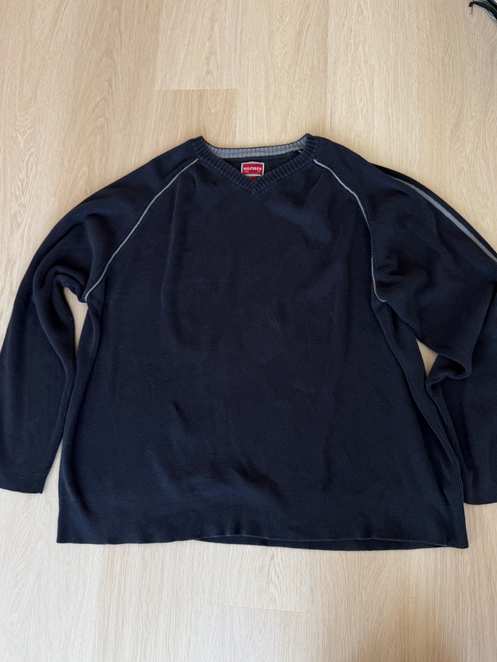 Tommy Hilfiger Black V-Neck Sweater with Light Gray Trim